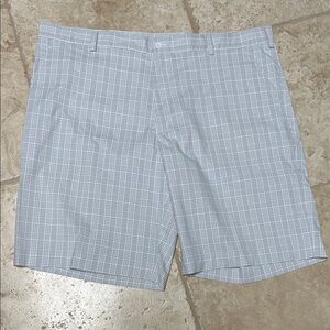 Nike Gray Plaid Men’s Golf Shorts